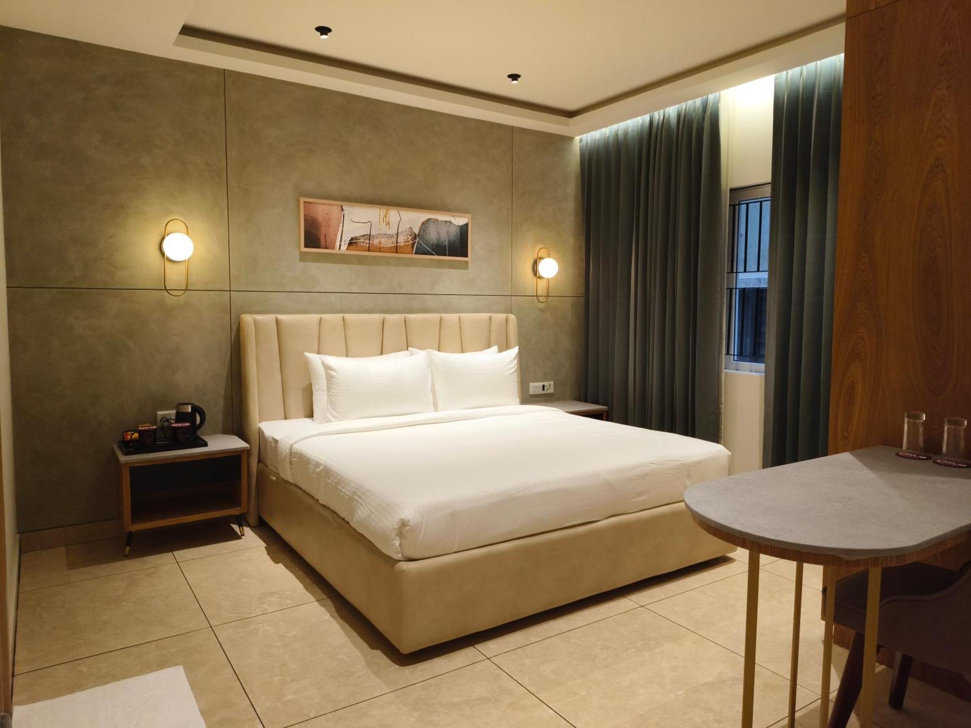 Olive Hotel Le Opera By Embassy Group Bengaluru Kültér fotó